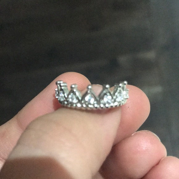 Crown ring - Picture 4 of 4